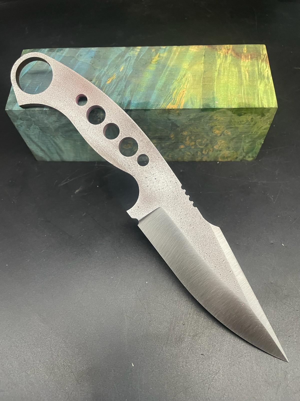 N690 sulu bıçak profili EDC 48