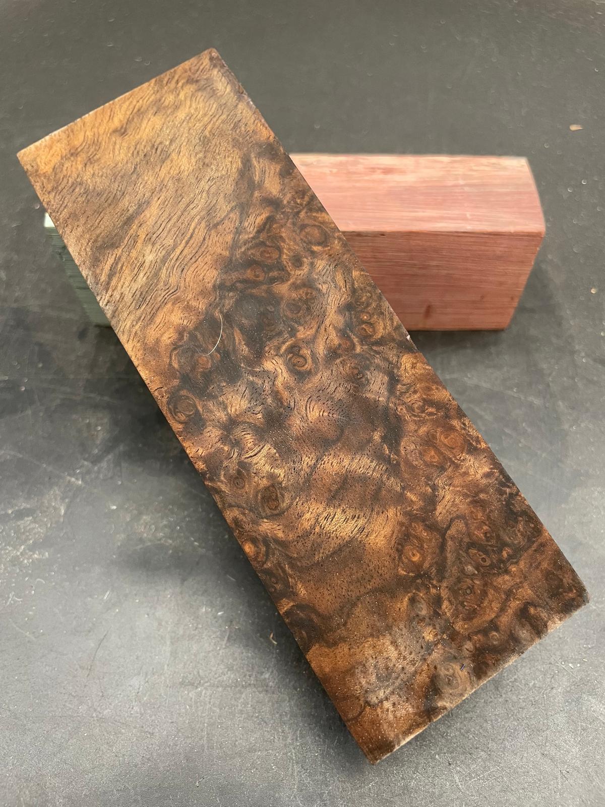 Stabilize Kızıl Ağaç Kabze 96