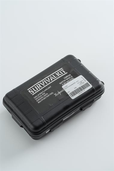 HAYATTA KALMA KİTİ - B702