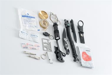 HAYATTA KALMA KİTİ - B703