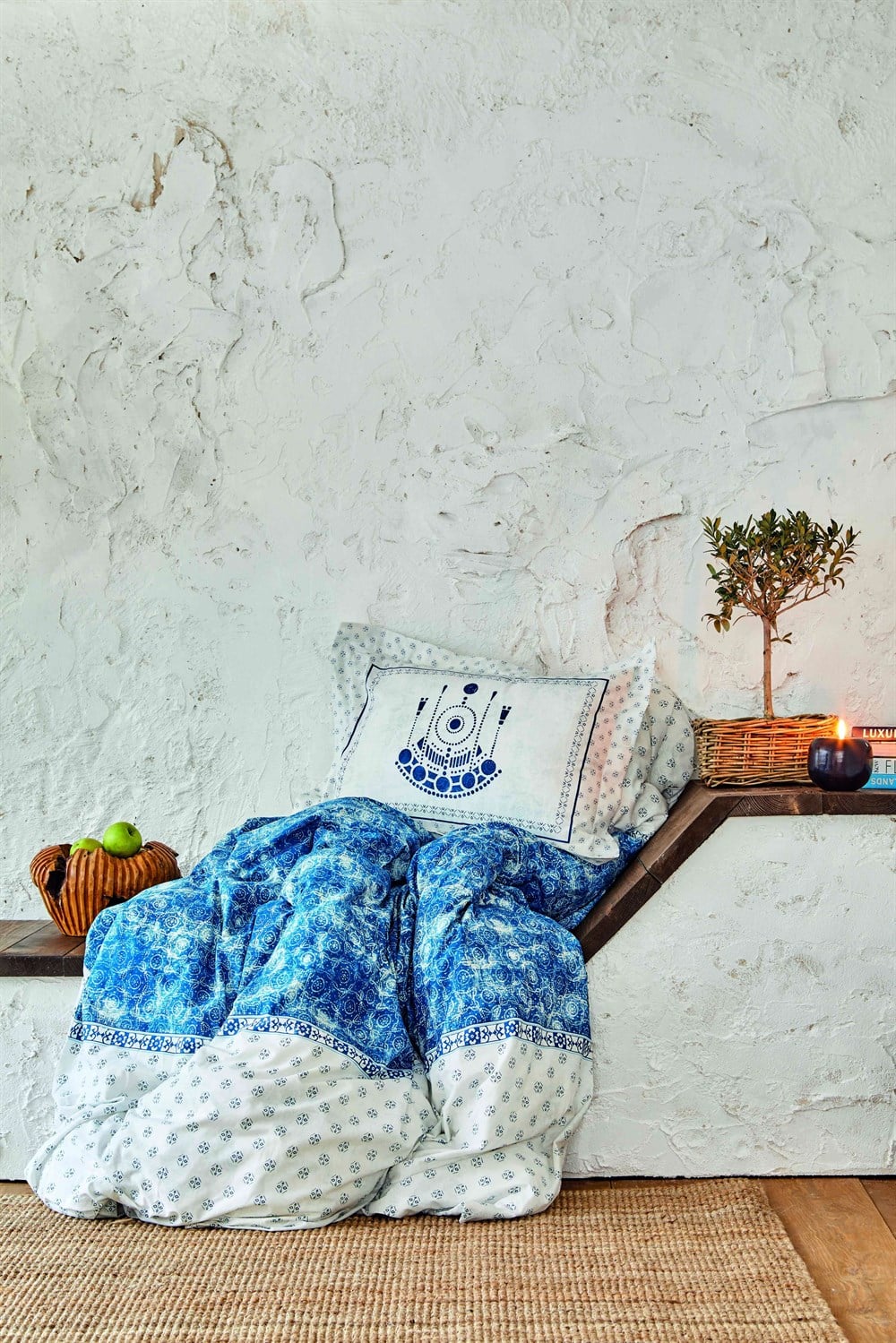 Karaca Home Costa Mavi Çift Kişilik 4 Yastıklı Kılıflı Pike Takımı