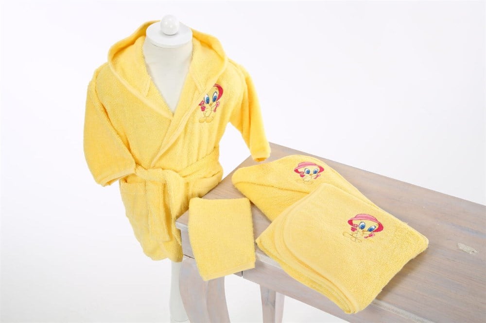 Tweety Nakışlı Bambu Bebe Seti Sarı