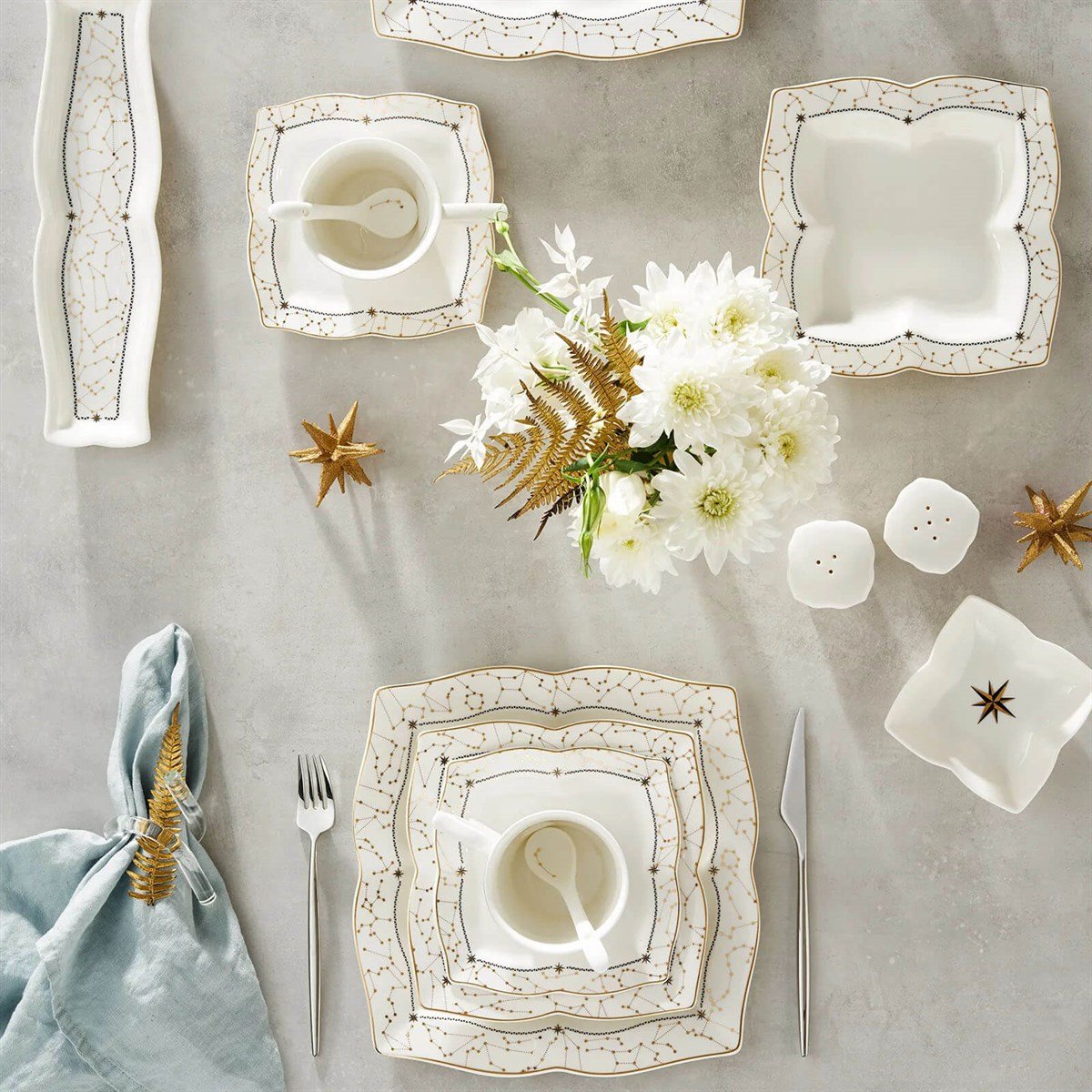 Karaca Comet 32 Parça 6 Kişilik Kare Kahvaltı TakımıKaraca6 Kişilik Kahvaltı Takımı