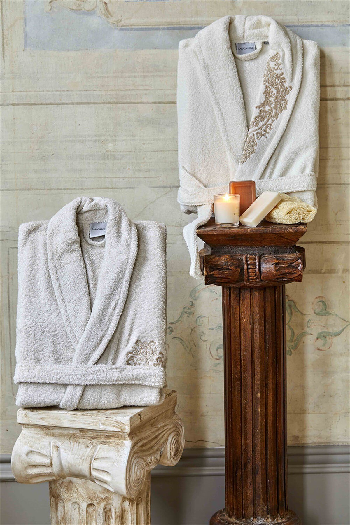 Karaca Home Eldora Simli Nakışlı Offwhite-Bej Bornoz Seti 3 Parça