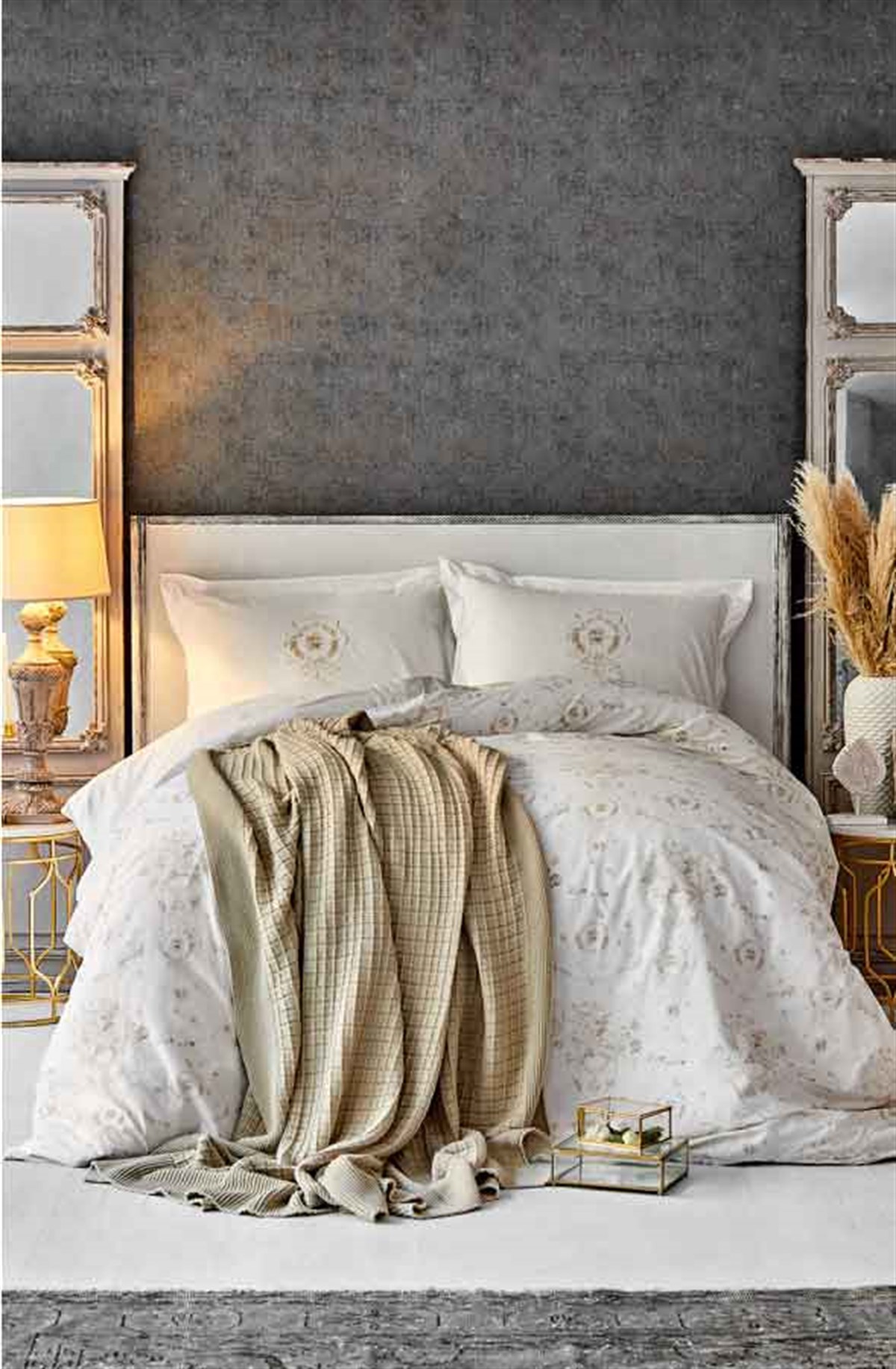 Karaca Home Quatre Delux Gold Nevresim Takımı Örgü Battaniye Set