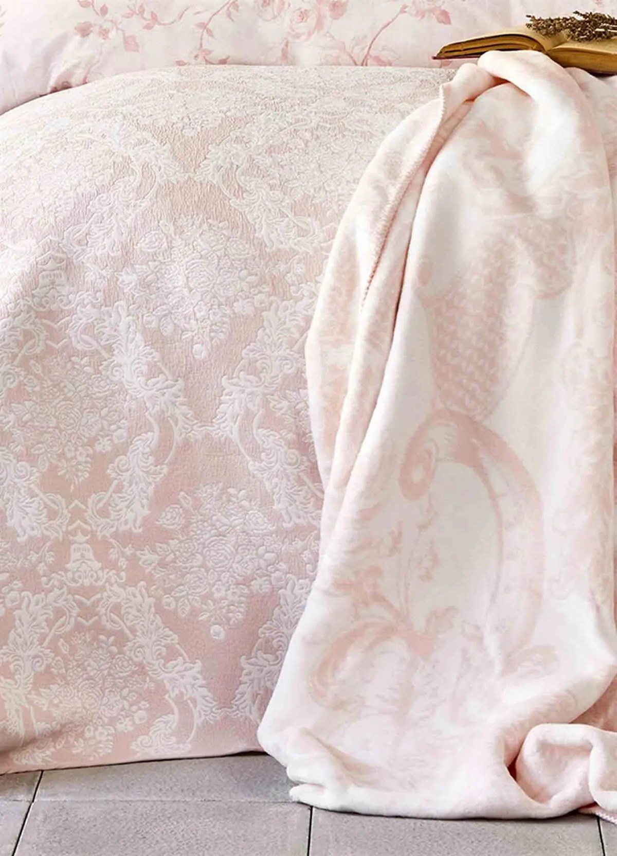 Karaca Home Quatre Royal Pudra Battaniye