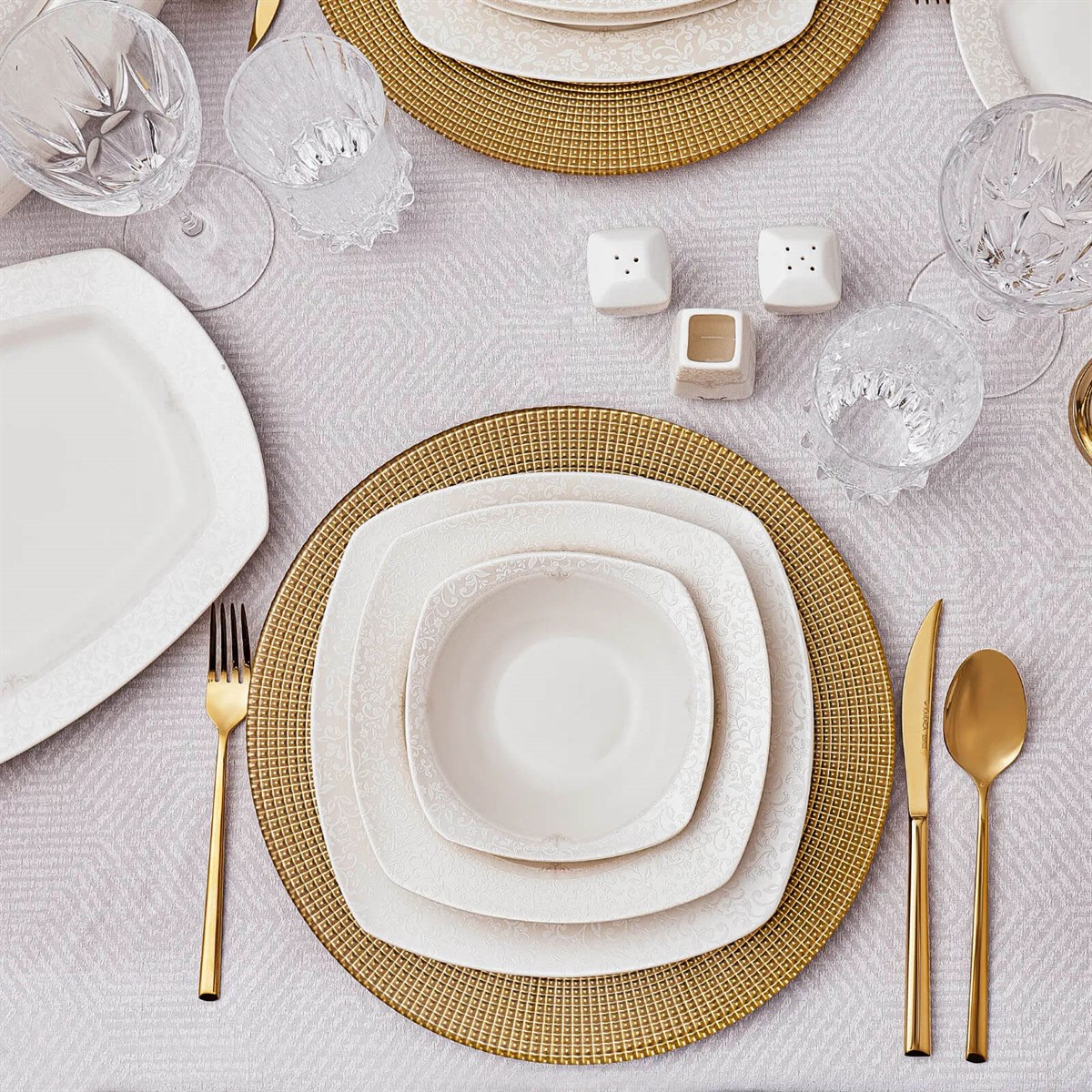 Karaca Salen 60 Parça 12 Kişilik Yemek TakımıKaraca12 Kişilik Yemek Takımı