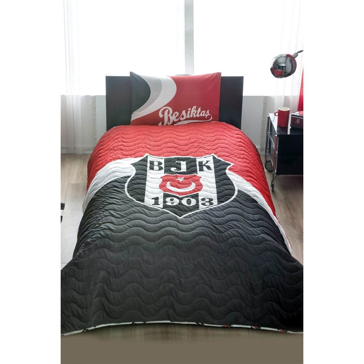 Taç Lisanslı Beşiktaş Logo Cpp Yatak Örtüsü SetiTaçTek Kişilik Yatak Örtüsü
