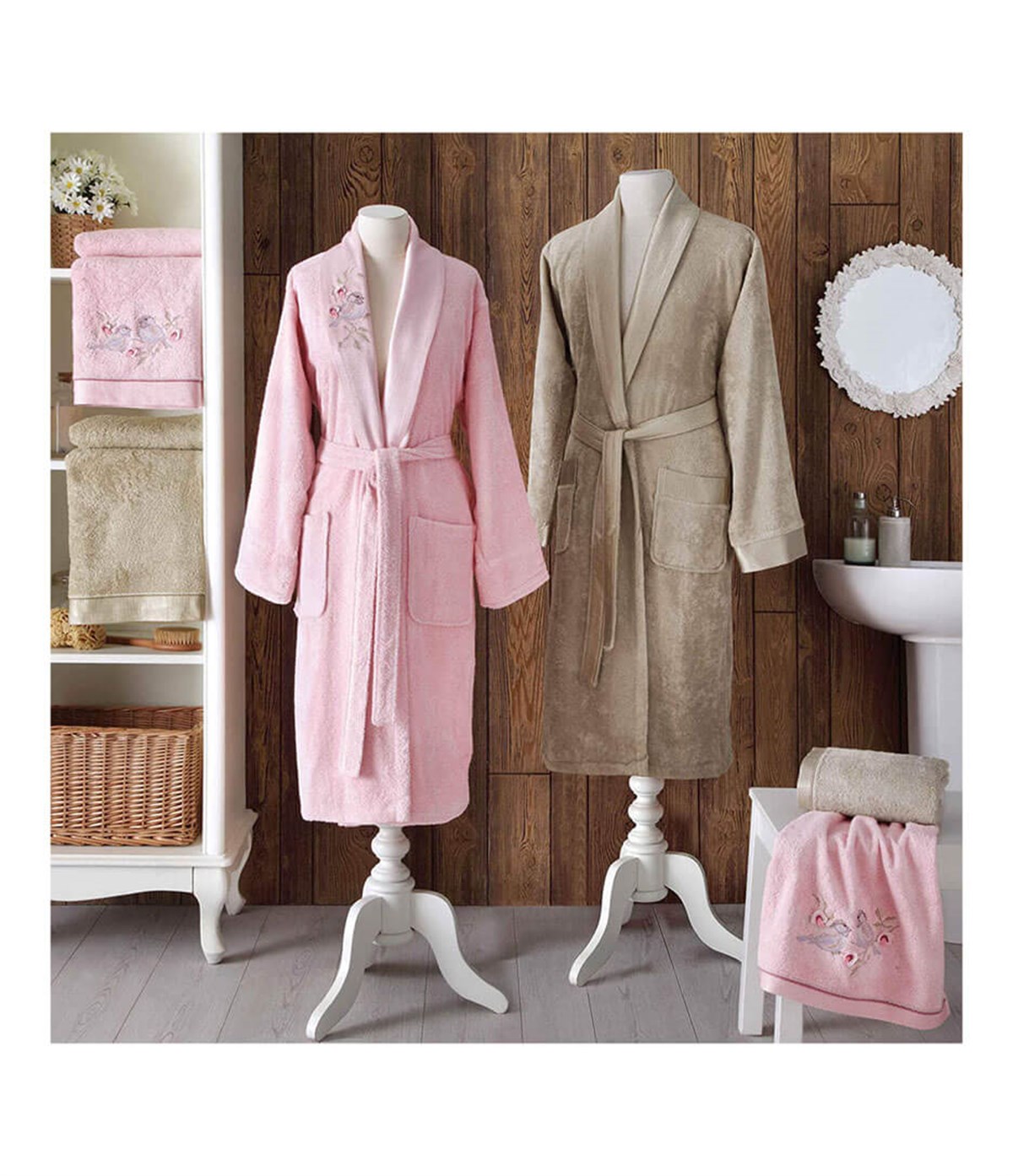 Taç M-L Goldy Aile Seti 71118033TaçAile Bornoz Seti