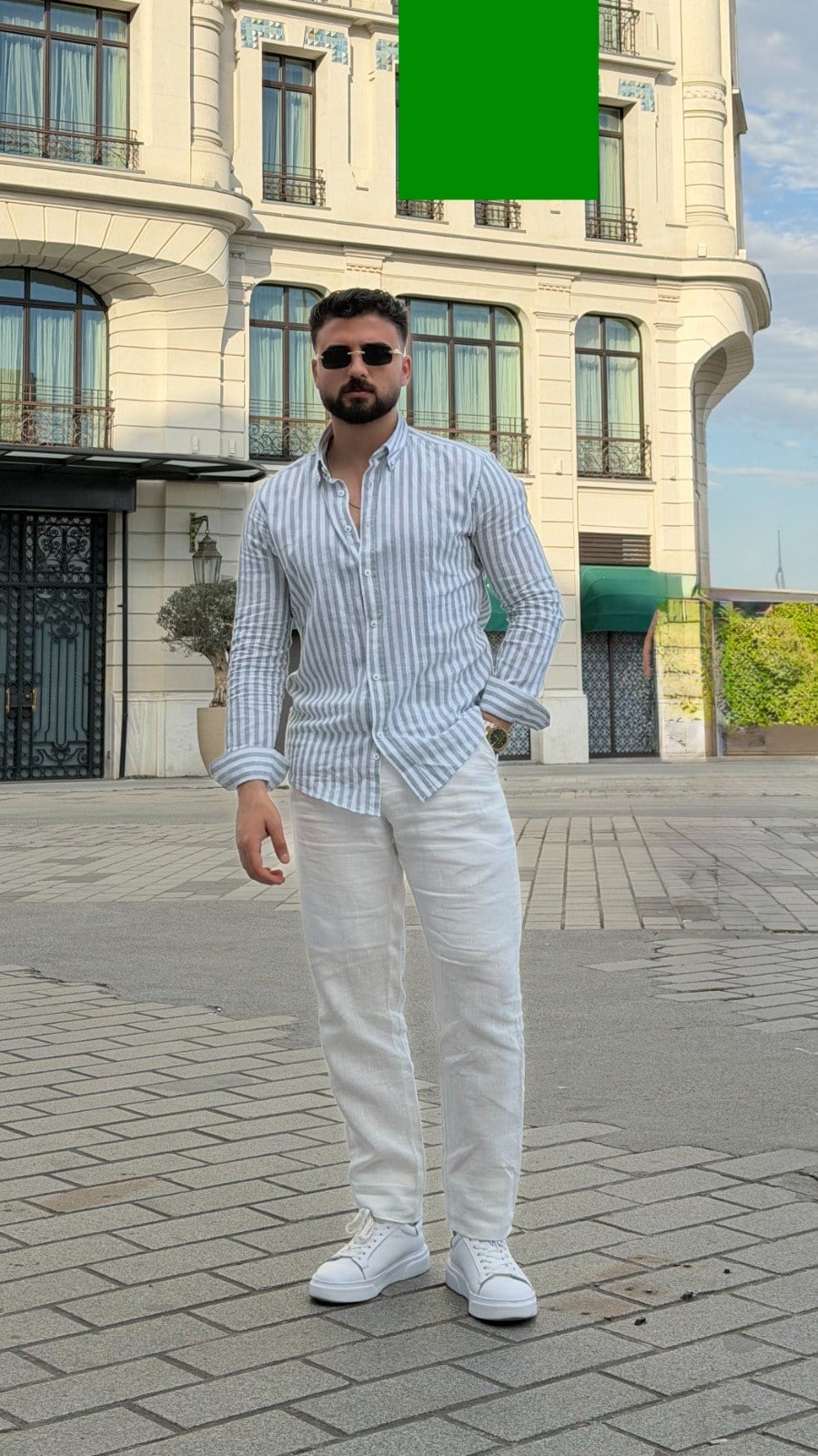 ÇİZGİLİ GÖMLEK SİVRİ YAKA ürünü GÖMLEK kategorisinde sizleri bekliyor.