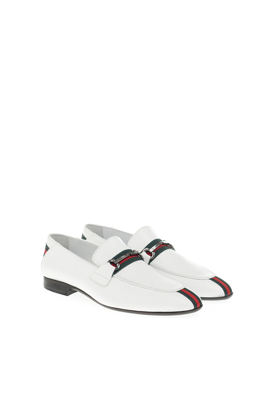 El Yapımı Kösele Taban Loafer ürünü YENİ SEZON kategorisinde sizleri bekliyor.
