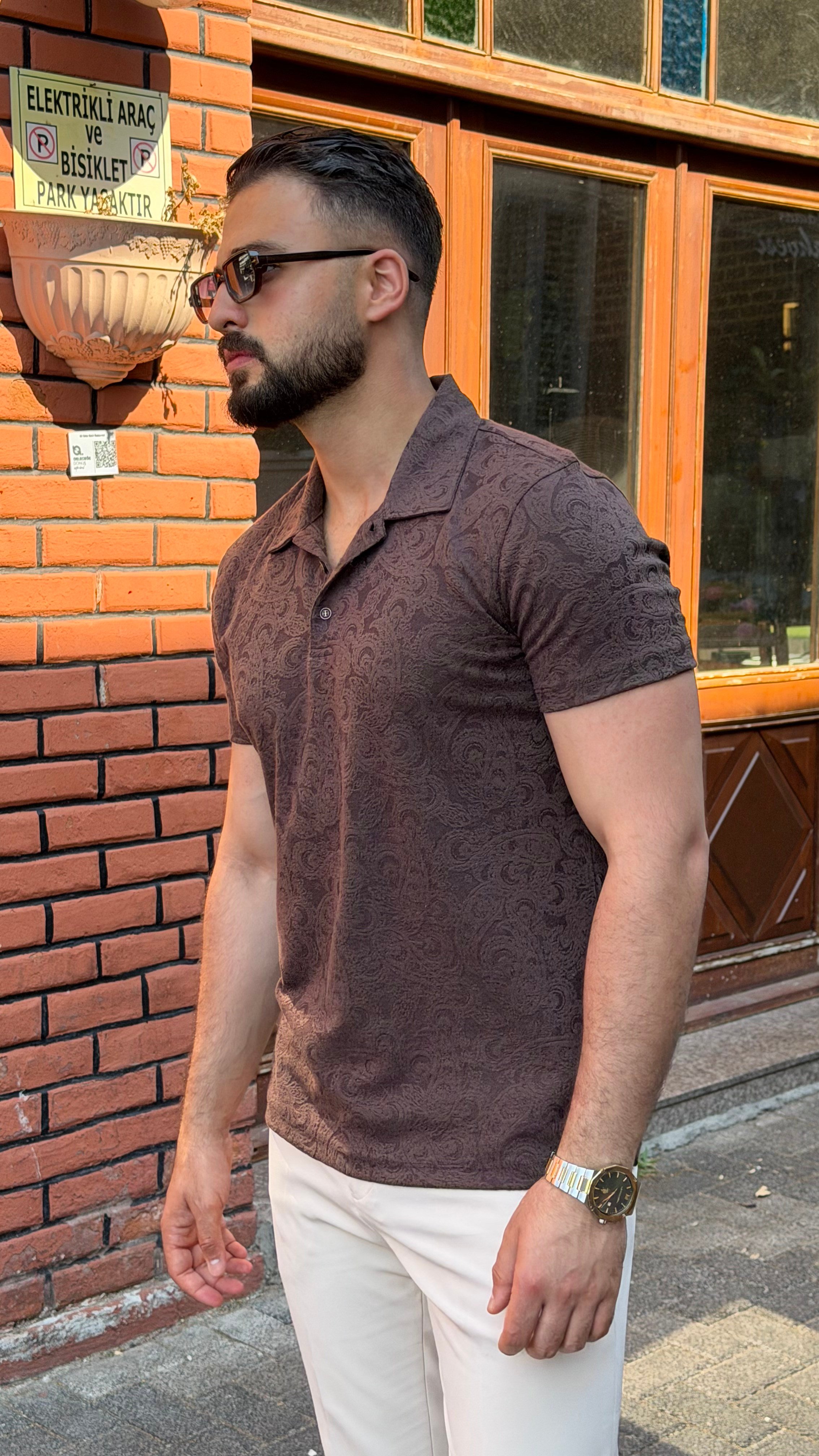 Gömlek Yaka Penye ürünü ÜST GİYİM kategorisinde sizleri bekliyor.