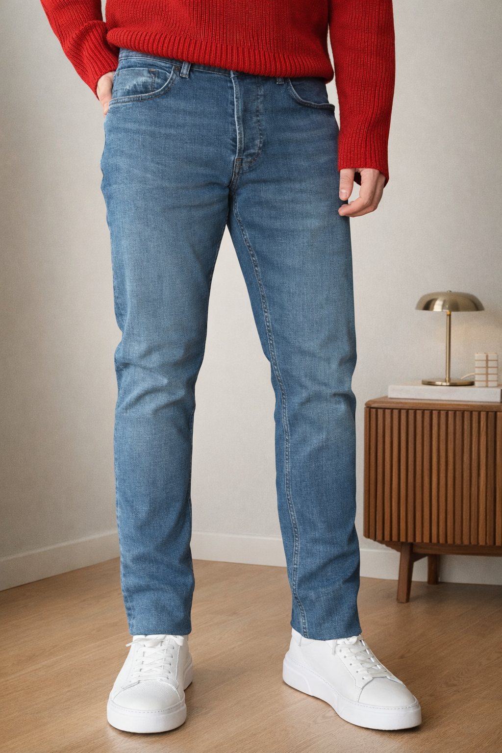 Özel tasarım Kot Pantalon ürünü KOT PANTOLON kategorisinde sizleri bekliyor.