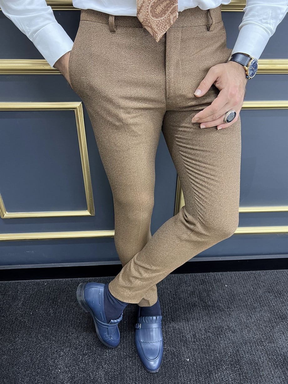 Slim Fit Kendinden Desenli Kumaş Pantolon ürünü ALT GİYİM kategorisinde sizleri bekliyor.