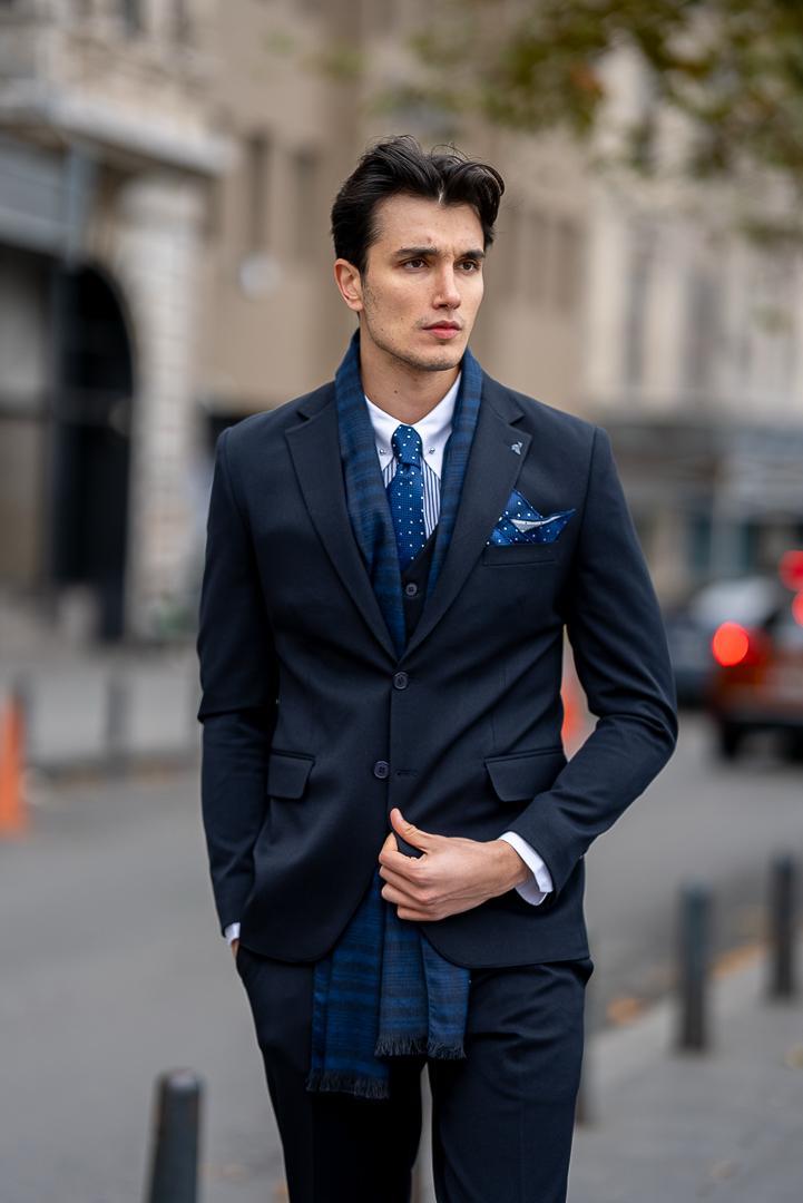 Slim Fit Takım Elbise LACİVERT ürünü TAKIM ELBİSE kategorisinde sizleri bekliyor.