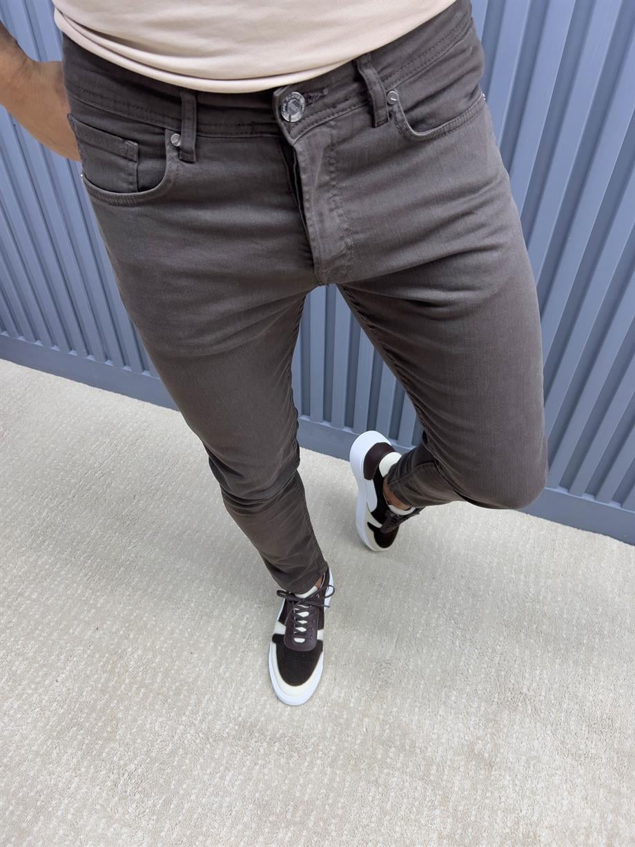 Yan Cepli Slim Fit Kot Pantolon ürünü ALT GİYİM kategorisinde sizleri bekliyor.