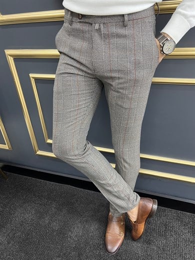 Ekose Desenli Slim Fit Pantolon ürünü ALT GİYİM kategorisinde sizleri bekliyor.