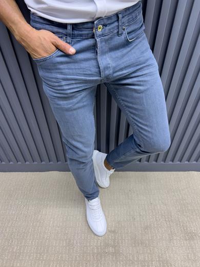 Yan Cepli Slim Fit Kot Pantolon ürünü ALT GİYİM kategorisinde sizleri bekliyor.