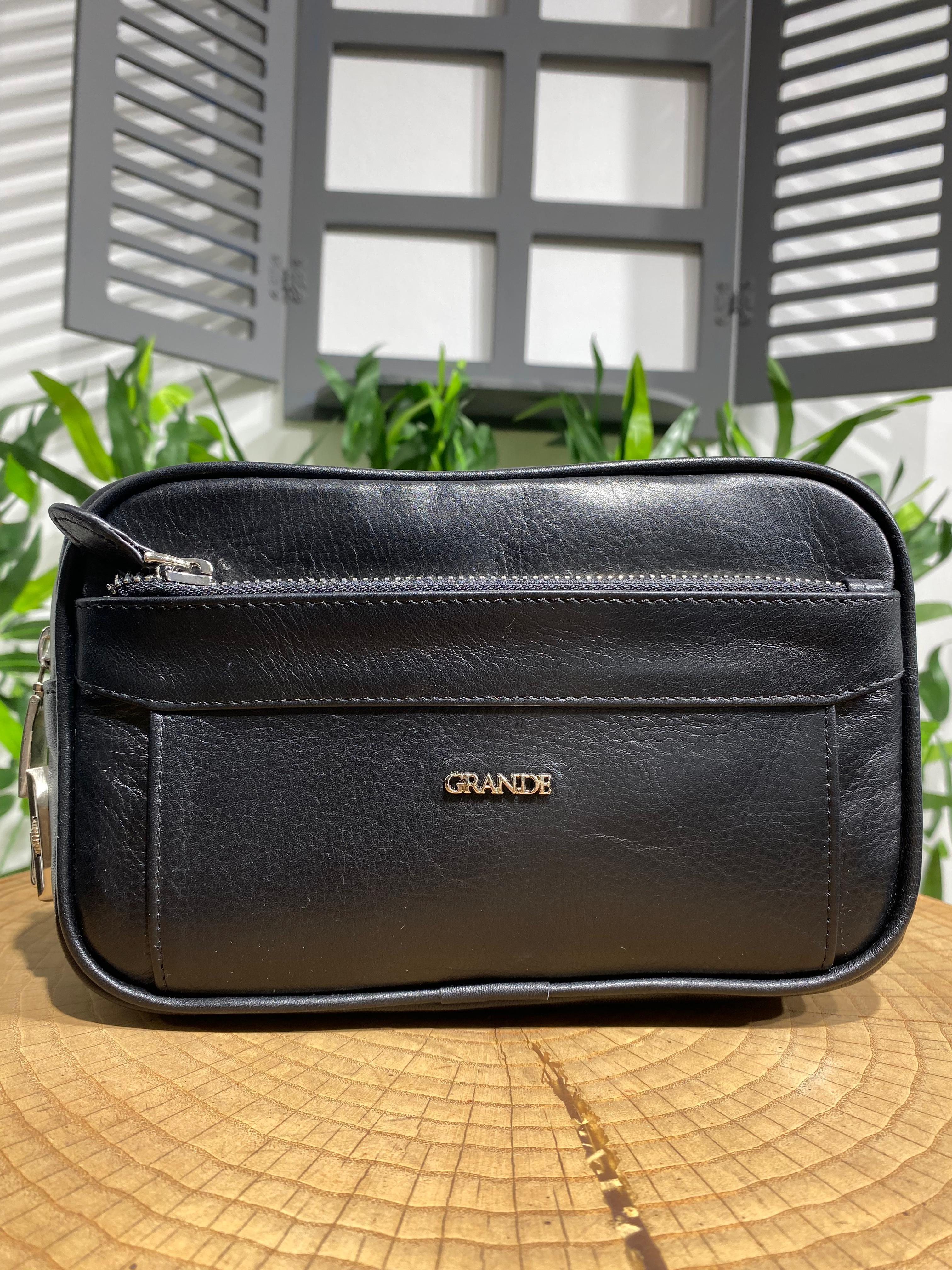 100% GENUINE LEATHER HANDBAGS ürünü ACCESSORY kategorisinde sizleri bekliyor.