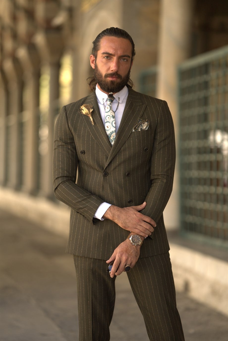 Line Detail Slim Fit Suit ürünü SUIT kategorisinde sizleri bekliyor.