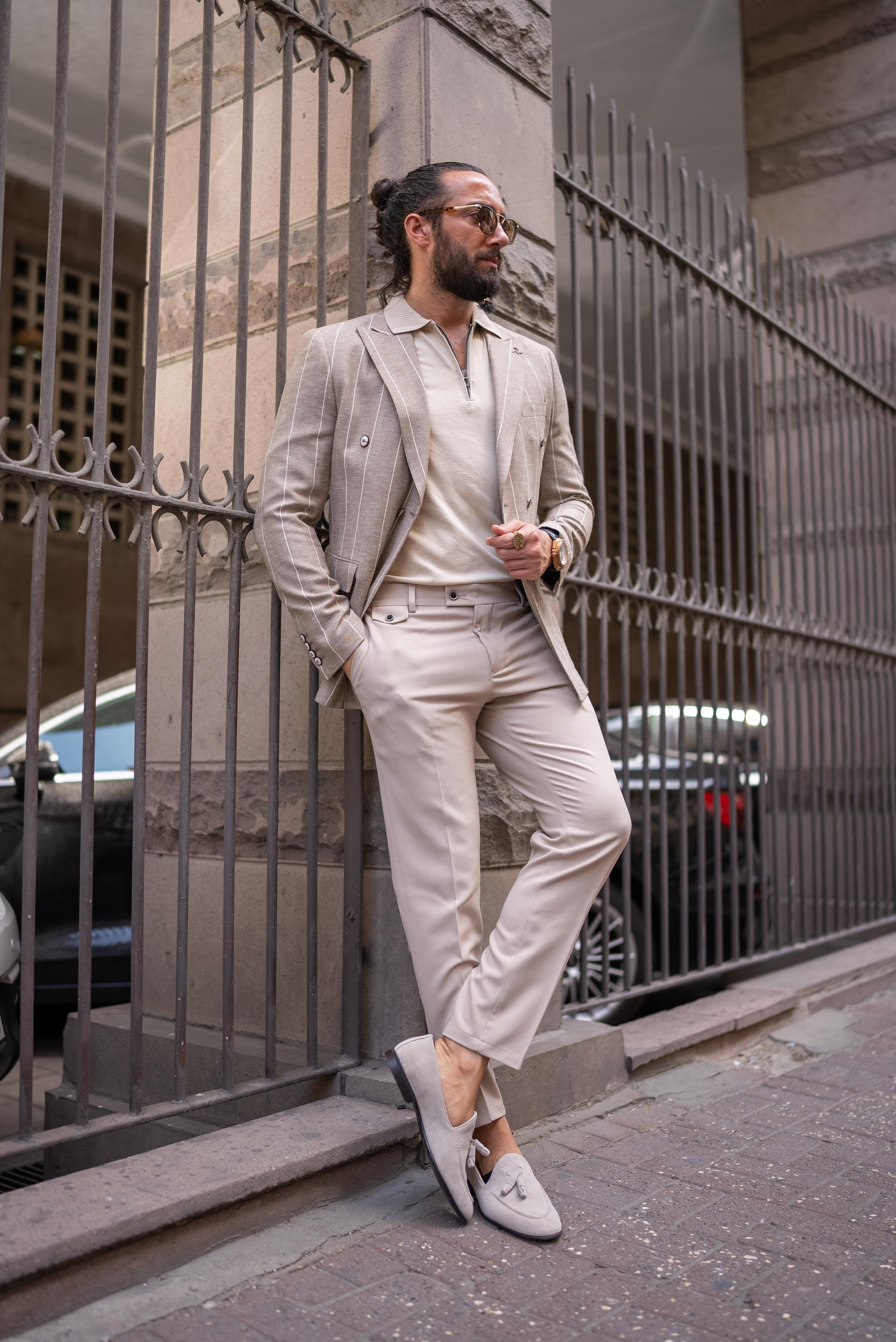 Çizgili Slim Fit Kruvaze Erkek Ceket Camel ürünü DIŞ GİYİM kategorisinde sizleri bekliyor.
