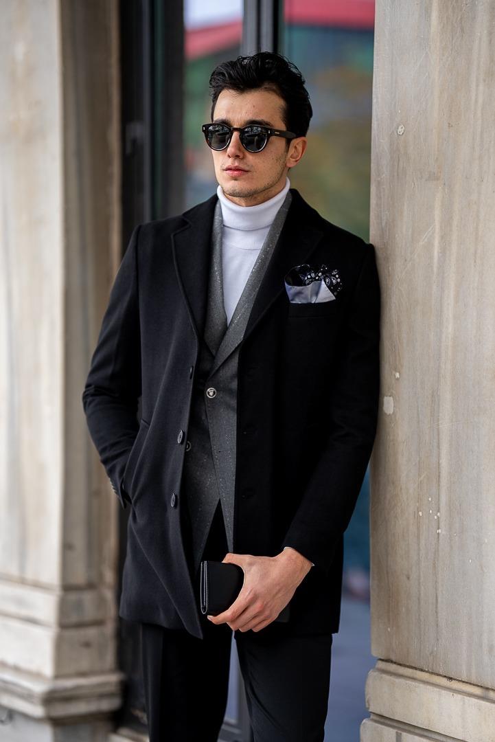Slim Fit Coat ürünü OUTERWEAR kategorisinde sizleri bekliyor.