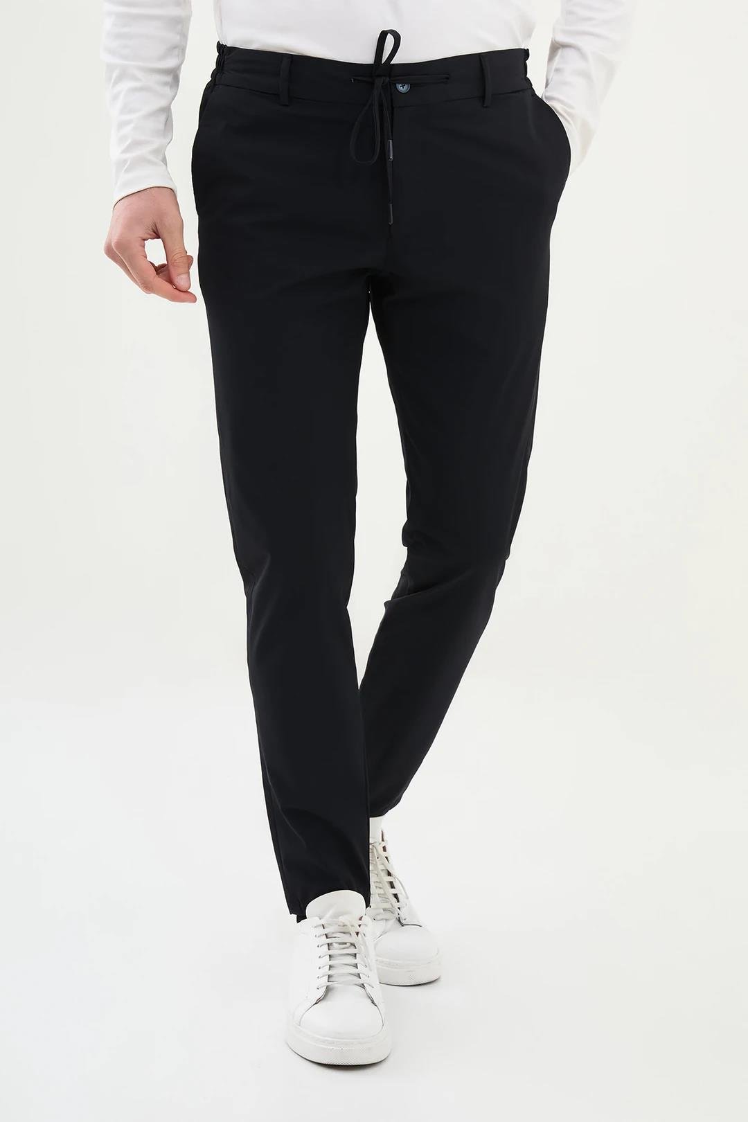 Düz Super Slim Fit Beli Lastikli İpli Erkek Pantolon ürünü ALT GİYİM kategorisinde sizleri bekliyor.