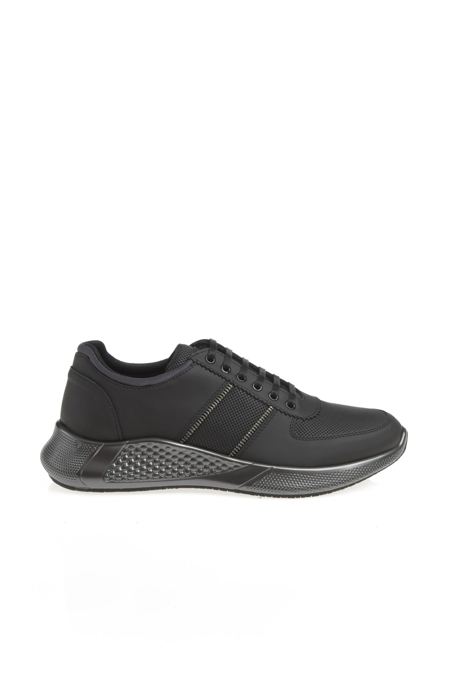 Eva Sole Sneakers Shoes ürünü NEW SEASON kategorisinde sizleri bekliyor.