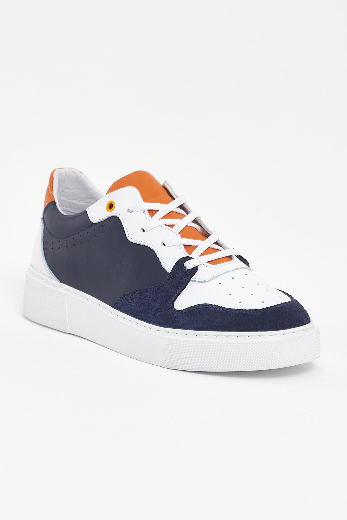 Eva Sole Sports Shoe Model with Pool ürünü NEW SEASON kategorisinde sizleri bekliyor.