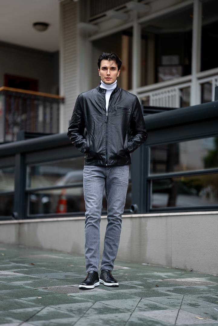 Hooded Leather Jacket ürünü OUTERWEAR kategorisinde sizleri bekliyor.