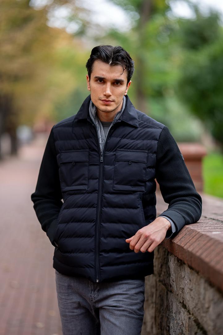 coat ürünü OUTERWEAR kategorisinde sizleri bekliyor.