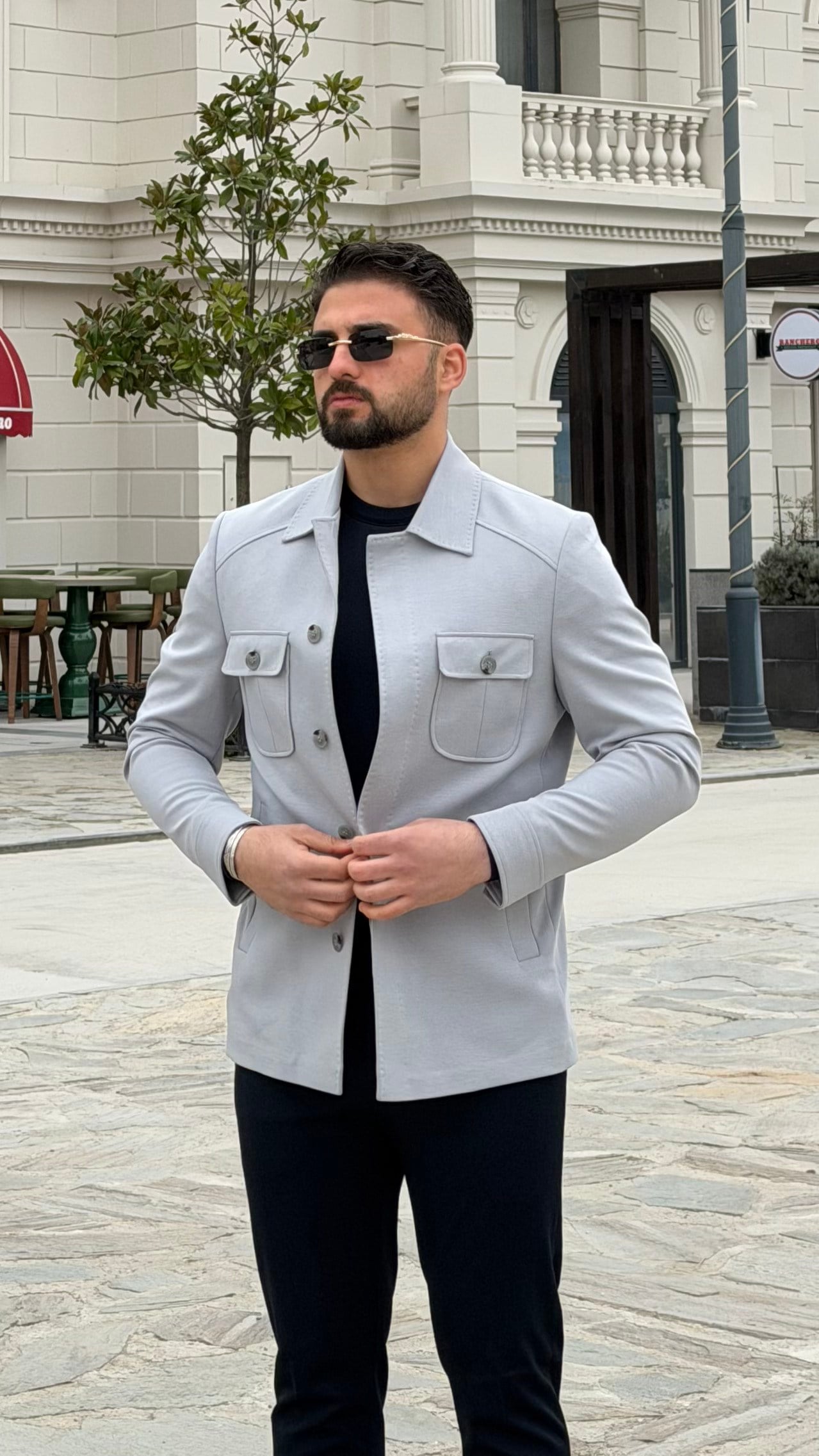 Özel Tasarım Detaylı Ceket ürünü CEKET kategorisinde sizleri bekliyor.