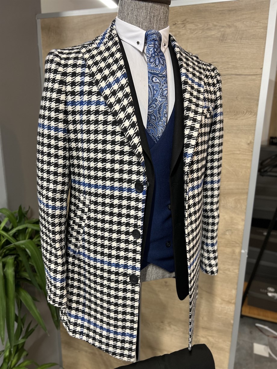 Special Design Dovetail Collar Side Pocket Plaid Coat ürünü OUTERWEAR kategorisinde sizleri bekliyor.