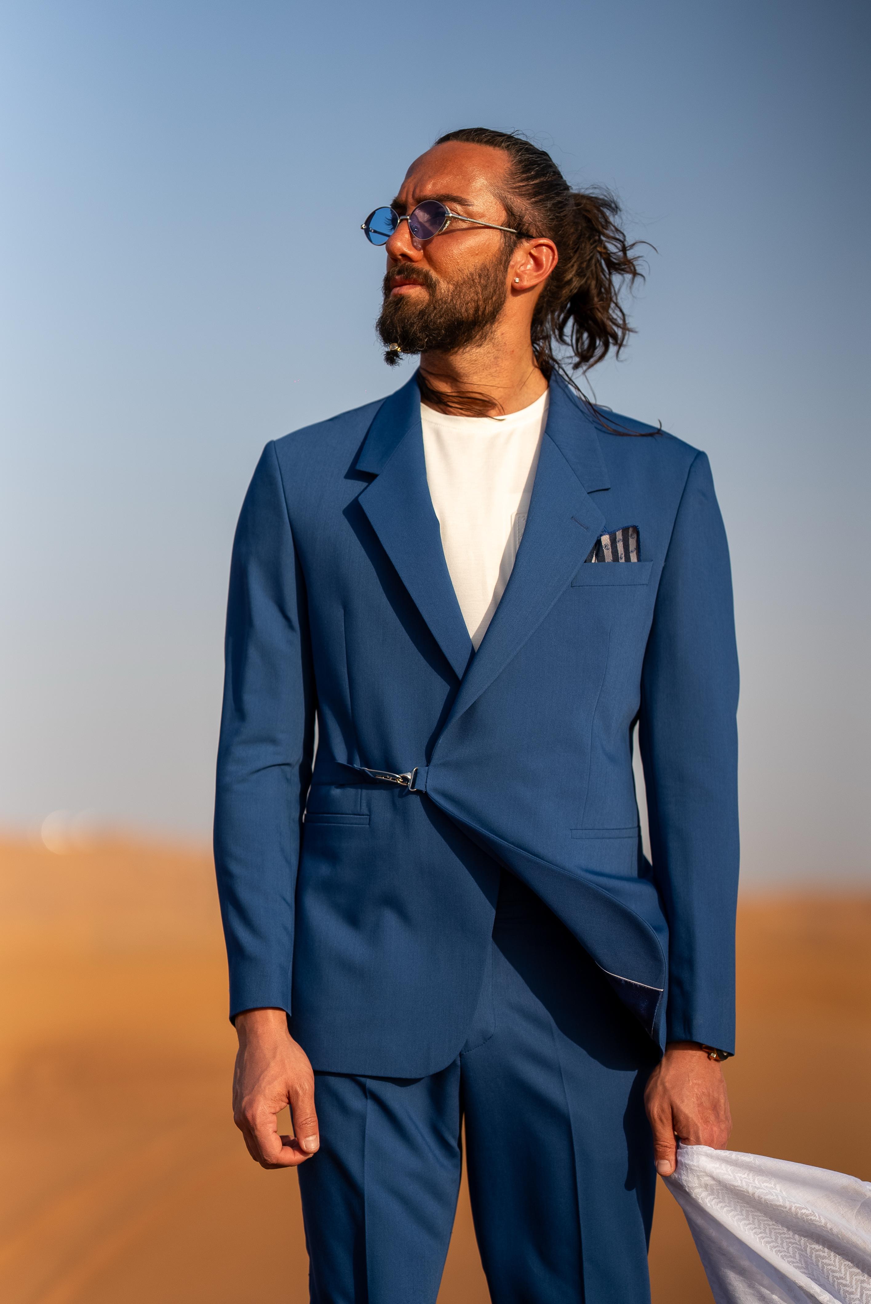 SPECIAL DESIGN MONO COLLAR BUCKLE DETAILED SET ürünü SUIT kategorisinde sizleri bekliyor.