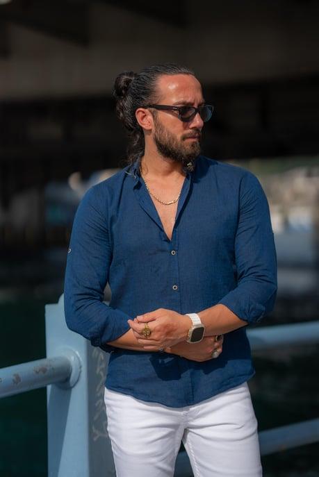 Özel Tasarım Slim Fit Keten Gömlek Lacivert ürünü ÜST GİYİM kategorisinde sizleri bekliyor.