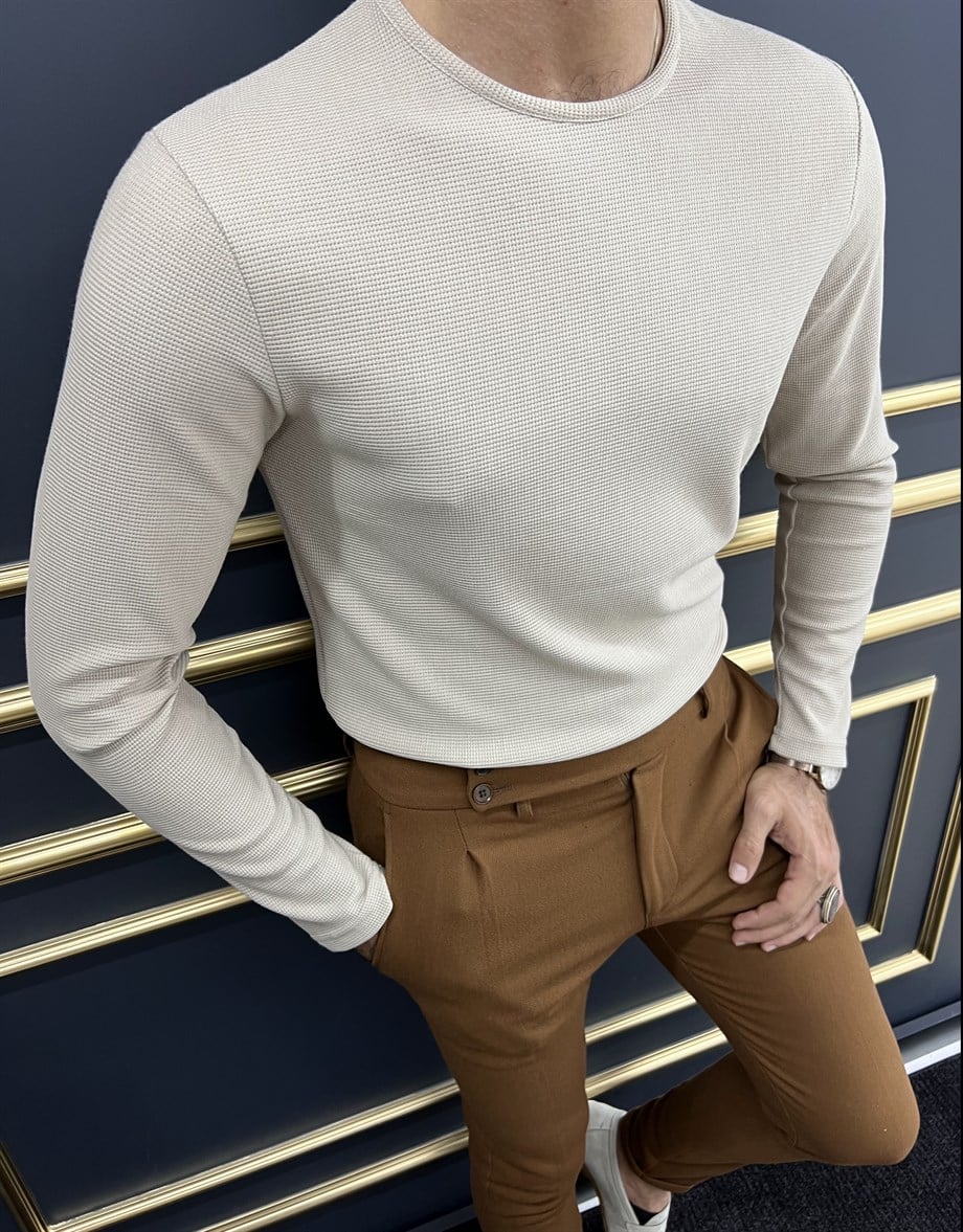 Slim Fit Bisiklet Yaka Özel Üretim Uzun Kollu Penye ürünü ÜST GİYİM kategorisinde sizleri bekliyor.