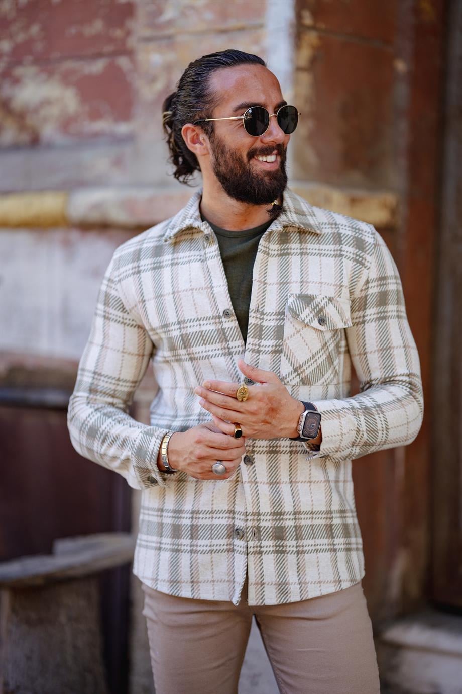 Slim Fit Çizgi Detaylı Oduncu Gömlek ürünü ÜST GİYİM kategorisinde sizleri bekliyor.