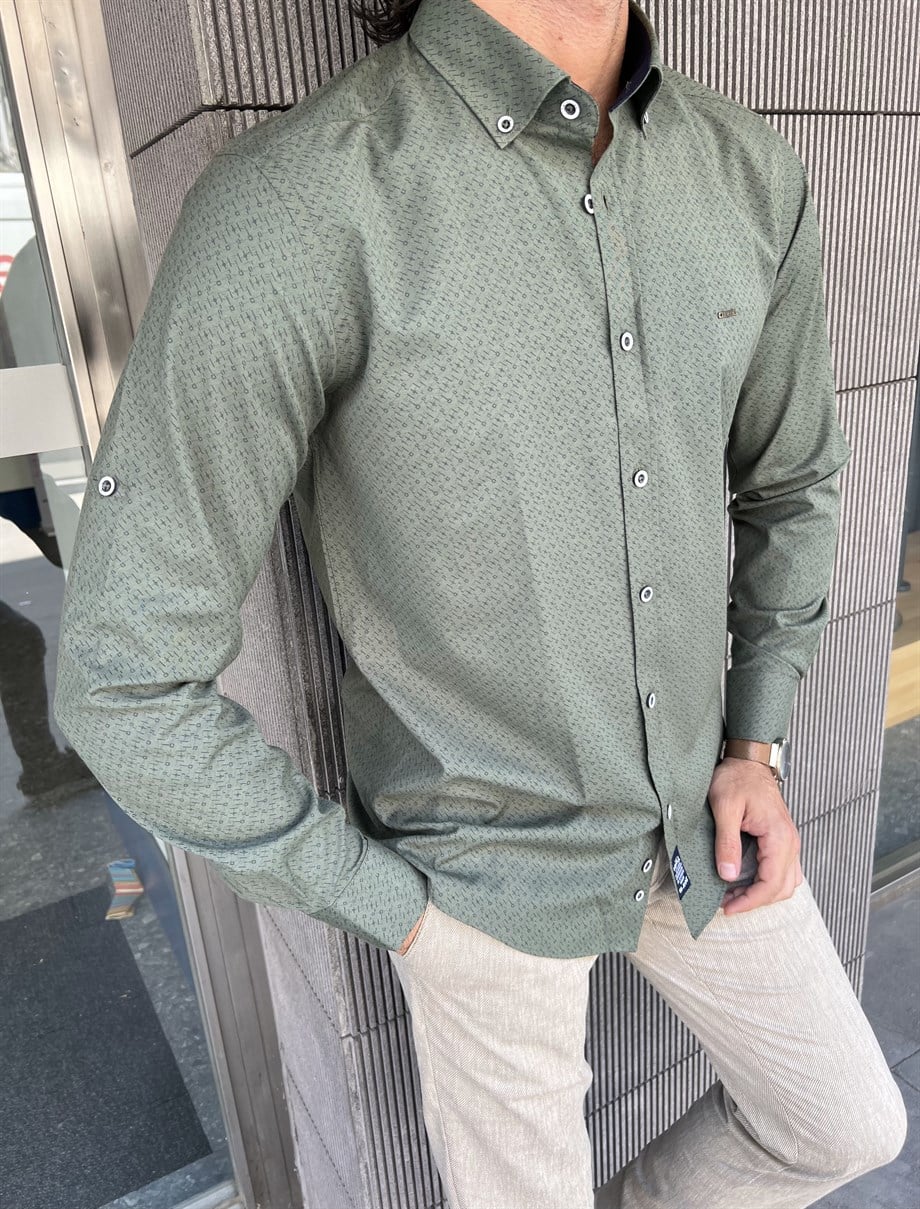 Slim Fit Çizgili Pamuk Gömlek ürünü ÜST GİYİM kategorisinde sizleri bekliyor.