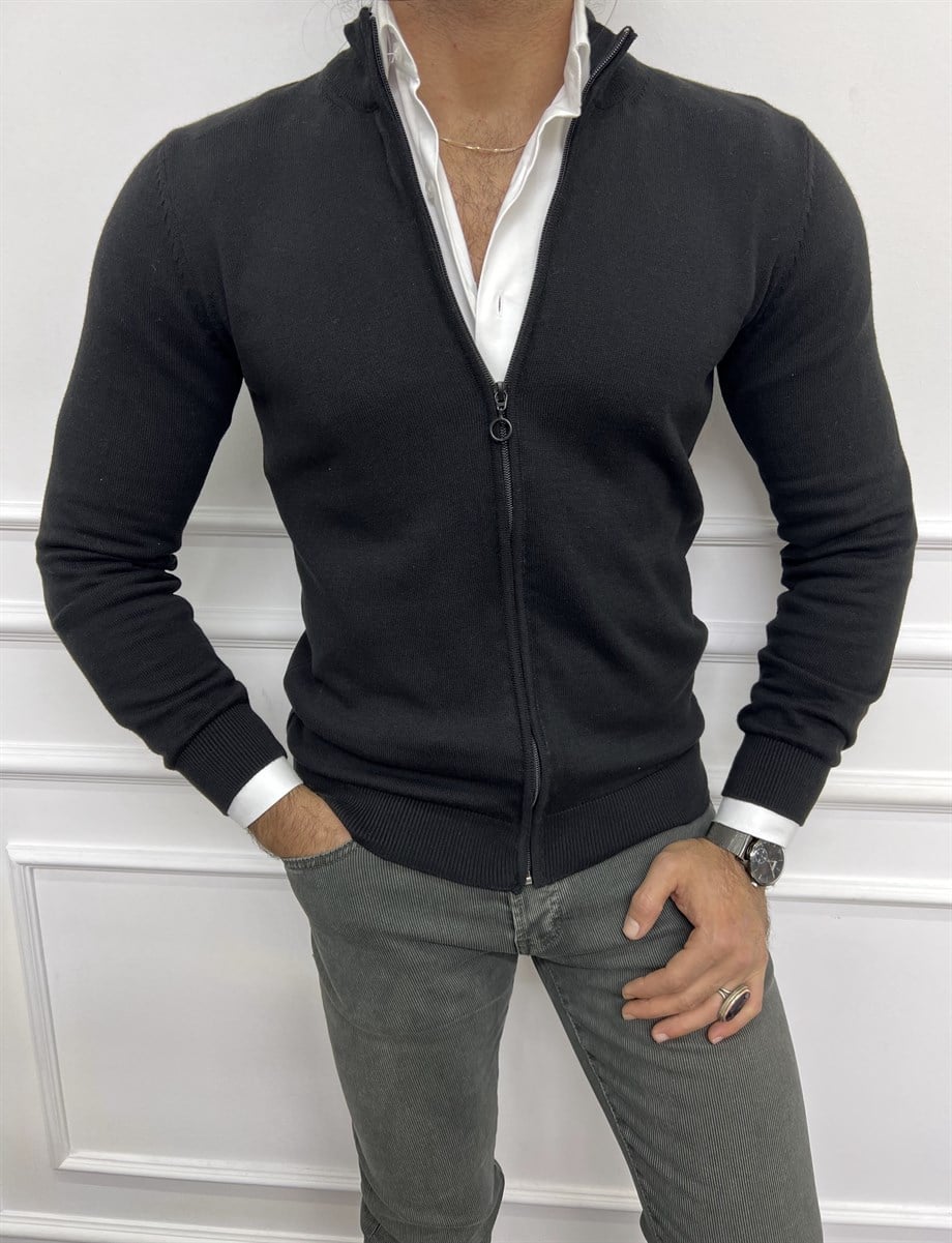 Slim Fit Fermuarlı Hırka ürünü TOP CLOTHING kategorisinde sizleri bekliyor.