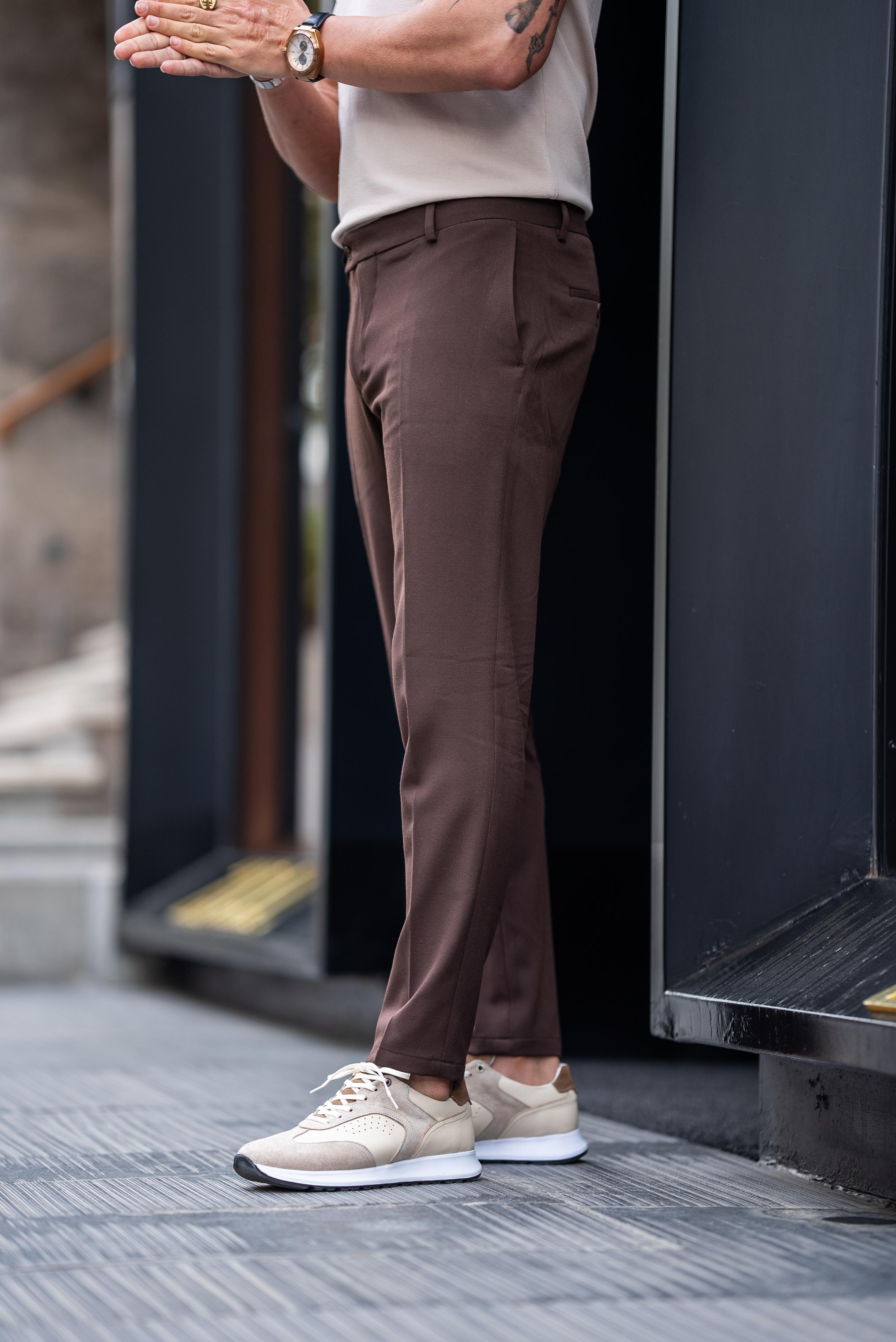 Slim Fit Likralı Kumaş Pantolon Kahve ürünü JEANS CLOTHING kategorisinde sizleri bekliyor.