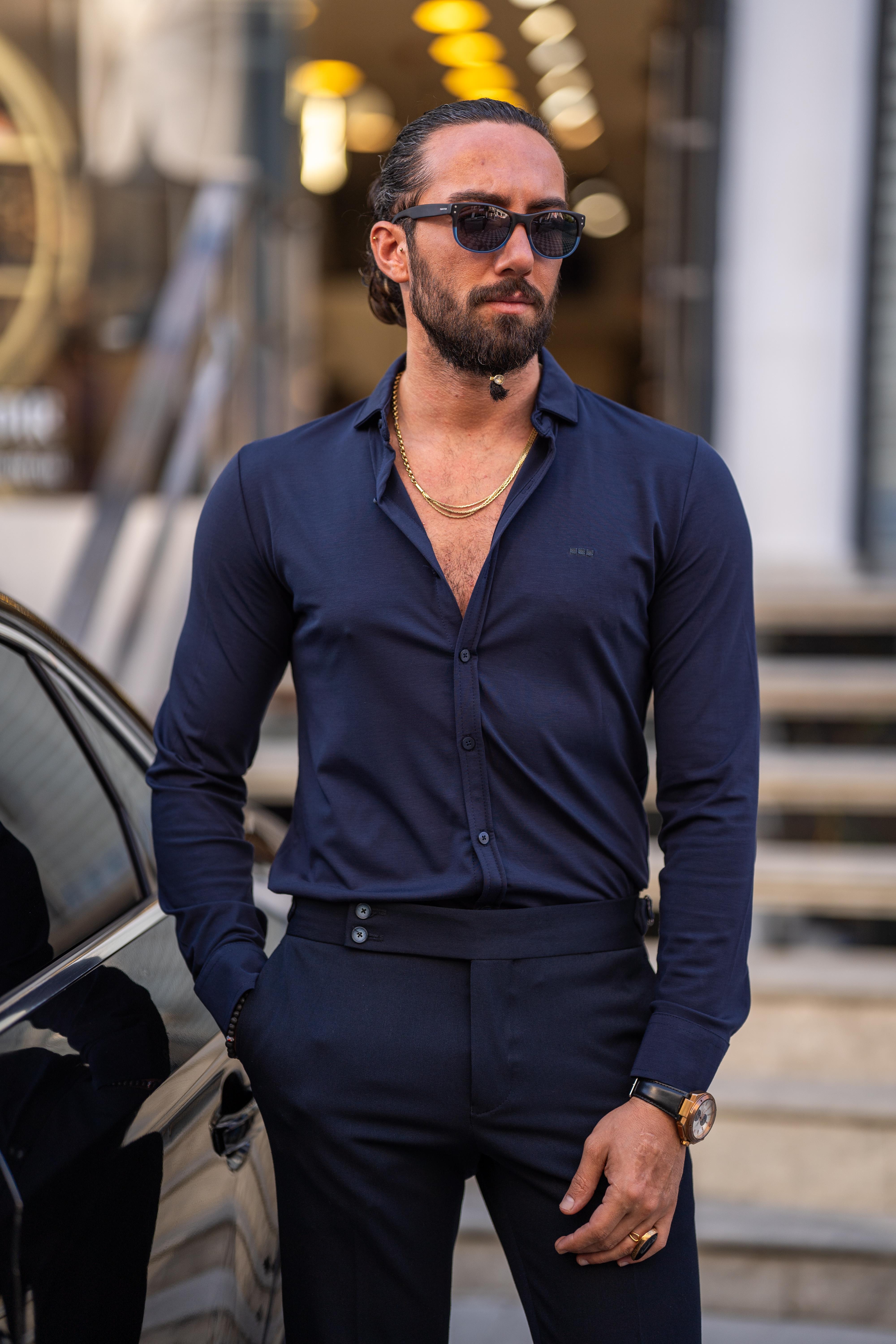 Slim Fit Likralı Uzun Kollu Gömlek ürünü ÜST GİYİM kategorisinde sizleri bekliyor.