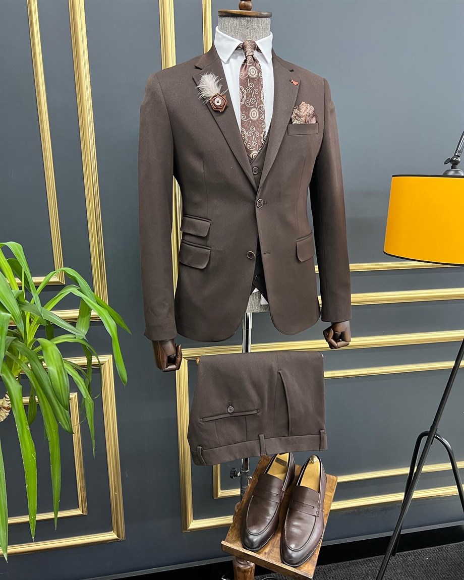 Slim Fit Takım Elbise ürünü TAKIM ELBİSE kategorisinde sizleri bekliyor.