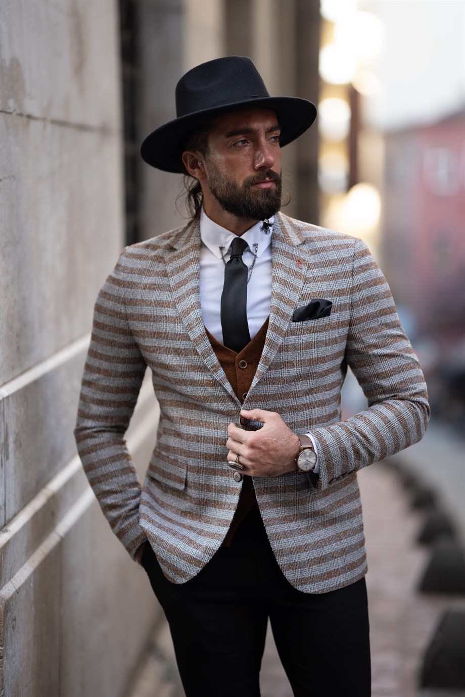 Yelekli Ekose Desenli Slim Fit Ceket ürünü OUTERWEAR kategorisinde sizleri bekliyor.