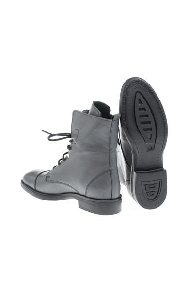 Eva Sole Genuine Leather Boots ürünü NEW SEASON kategorisinde sizleri bekliyor.