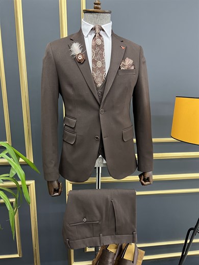 Slim Fit Suit ürünü SUIT kategorisinde sizleri bekliyor.