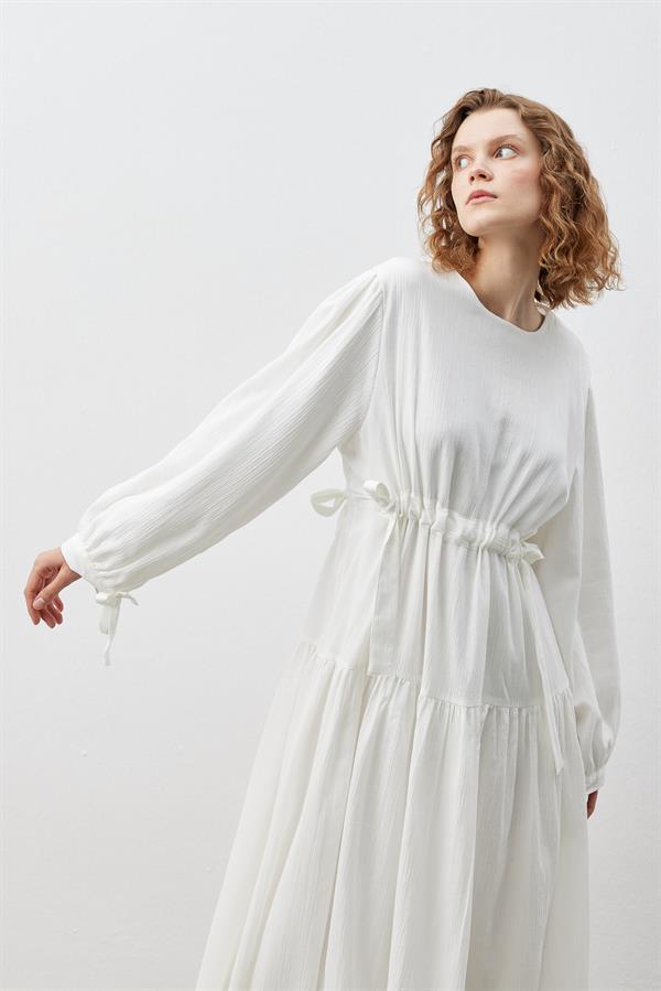 Şile Bezi Beyaz Bağlamalı Elbise