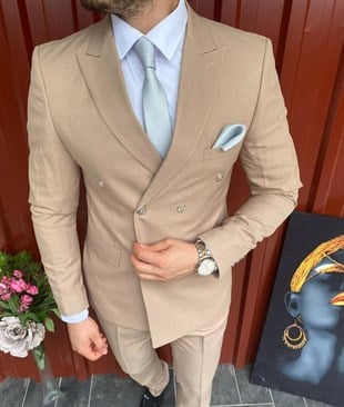 Bej Kruvaze Takım Elbise Sivri Yaka İtalyan kesim | Agustini