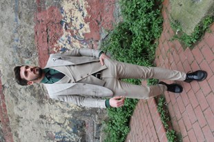 Bej Renk Kombinli Yelekli Takım Elbise Sivri Yaka | Agustini