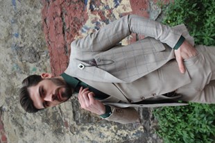 Bej Renk Kombinli Yelekli Takım Elbise Sivri Yaka | Agustini