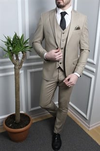 Bej Renk Yelekli Takım Elbise Sivri Yaka | Agustini